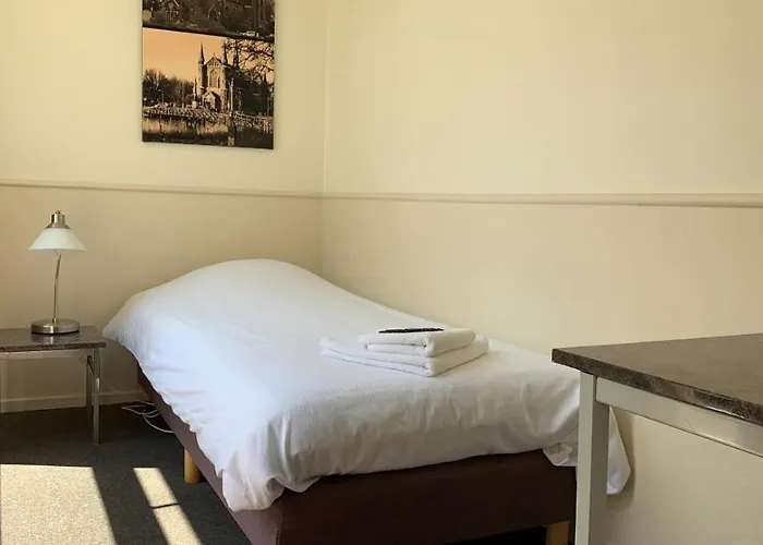 Hotel Stad En Land